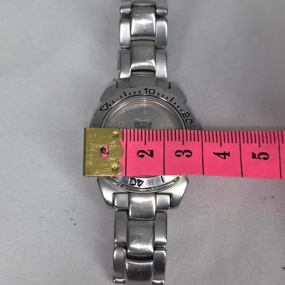 SECTOR 450 STAINLESS DIVER WATCH – VINTAGE 90's – SWISS MADE – SAPPHIRE CRYSTAL
